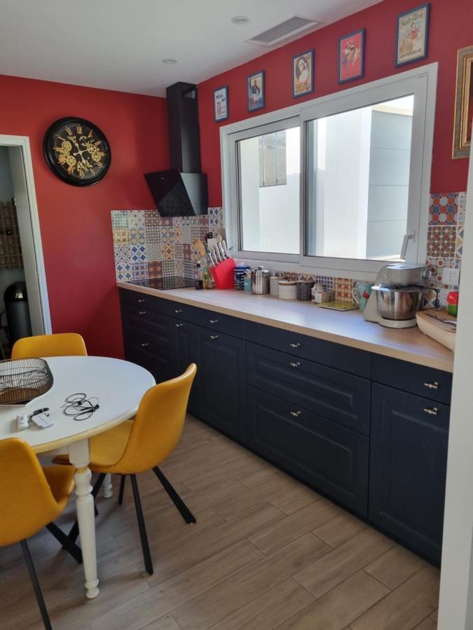 Sainte-Foy-de-Longas Maison De Vacances Contemporaine, Plein Perigord Pourpre מראה חיצוני תמונה